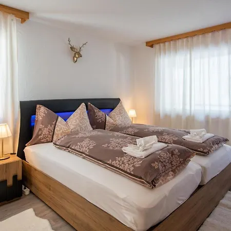 Agrimonia - Moebilierte Ferienwohnung Mit Balkon Davos Extérieur photo