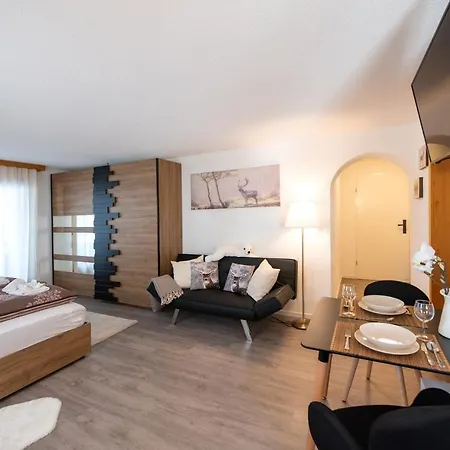 Agrimonia - Moebilierte Ferienwohnung Mit Balkon Davos Extérieur photo