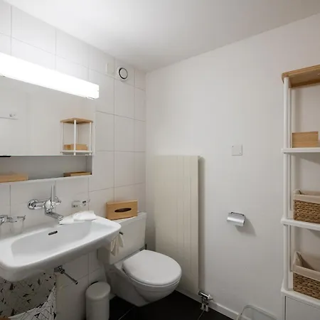 Agrimonia - Moebilierte Ferienwohnung Mit Balkon Davos Extérieur photo